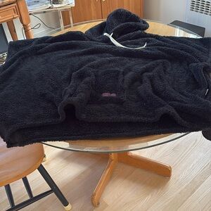 Unhide Black Binger in Standard